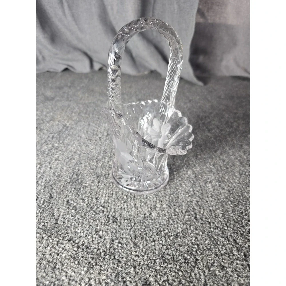 Unmarked elegant vintage
